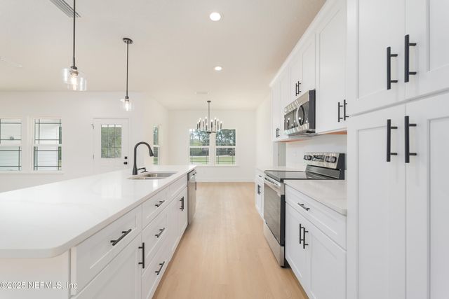 2621 INDIGO Avenue, Middleburg, FL 32068