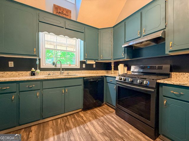 127 Alexander Drive, Mcdonough, GA 30252