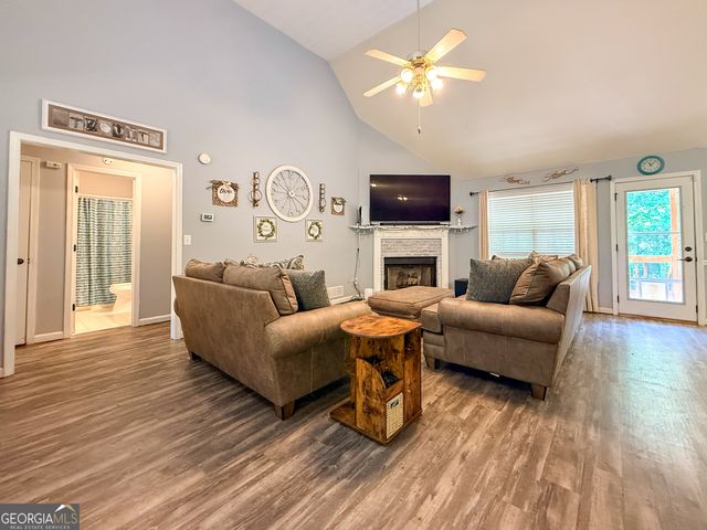 127 Alexander Drive, Mcdonough, GA 30252