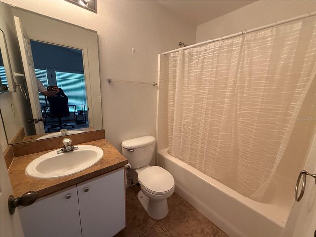 521 CASTLEMAIN CIRCLE, Davenport, FL 33897