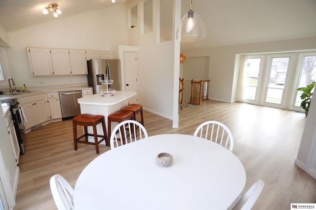 2412 Corn Drive, Papillion, NE 68046