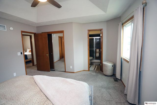 2412 Corn Drive, Papillion, NE 68046