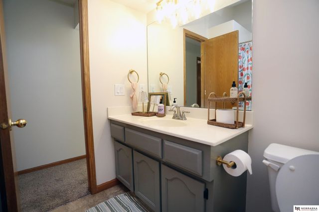 2412 Corn Drive, Papillion, NE 68046