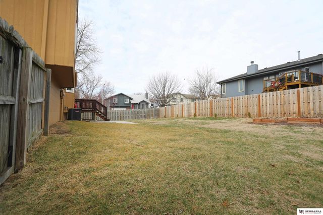 2412 Corn Drive, Papillion, NE 68046