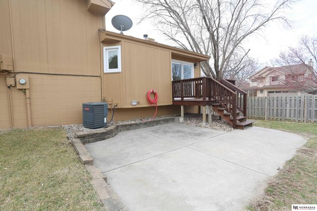 2412 Corn Drive, Papillion, NE 68046