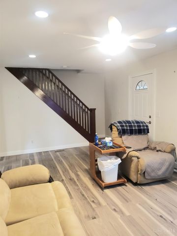 2552 McHenry Road, Goshen Twp, OH 45122