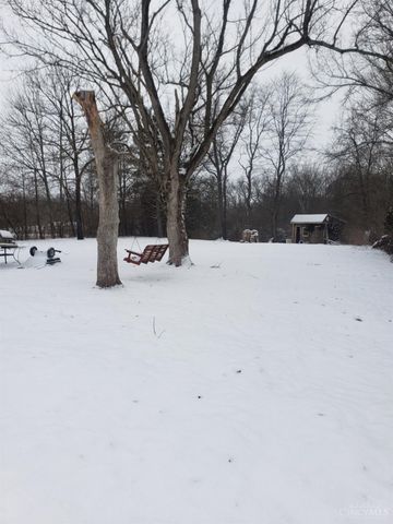 2552 McHenry Road, Goshen Twp, OH 45122