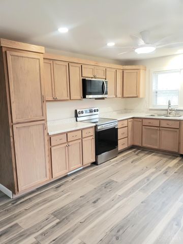 2552 McHenry Road, Goshen Twp, OH 45122