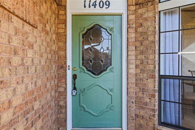 11409 Cedar Valley Drive, Oklahoma City, OK 73170