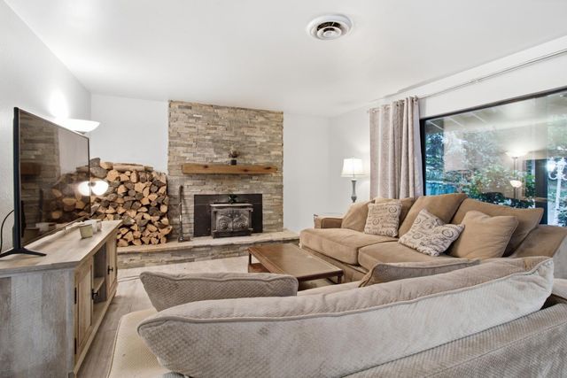 2876 Polaris St, Pollock Pines, CA 95726