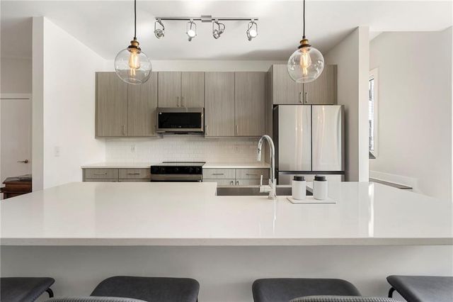 54 Moda Lane, Atlanta, GA 30316