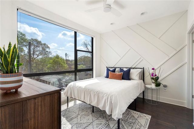 54 Moda Lane, Atlanta, GA 30316