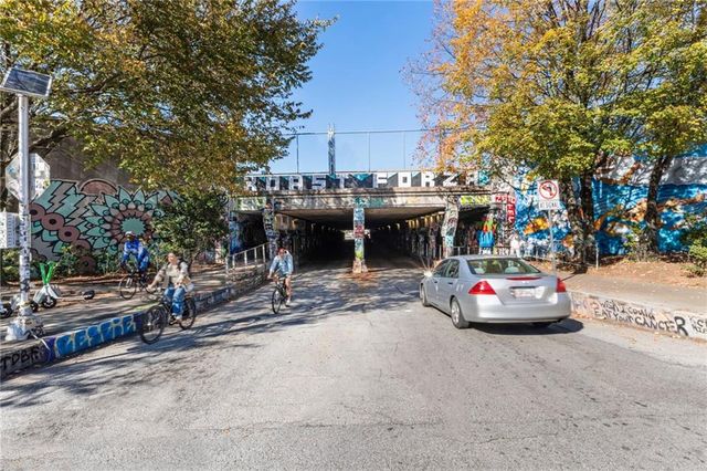 54 Moda Lane, Atlanta, GA 30316