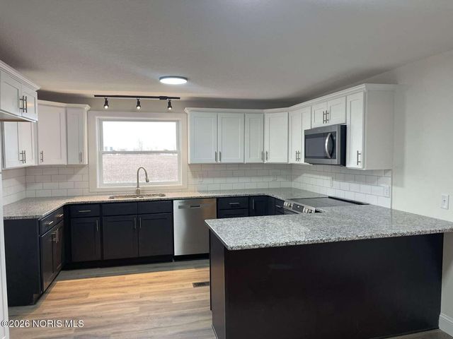 2851 N State Route 66, Defiance, OH 43512