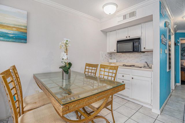 6300 Seawall Boulevard 3226, Galveston, TX 77551