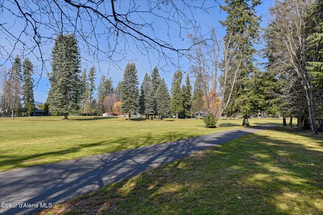 11459 N Trafalgar ST, Hayden, ID 83835