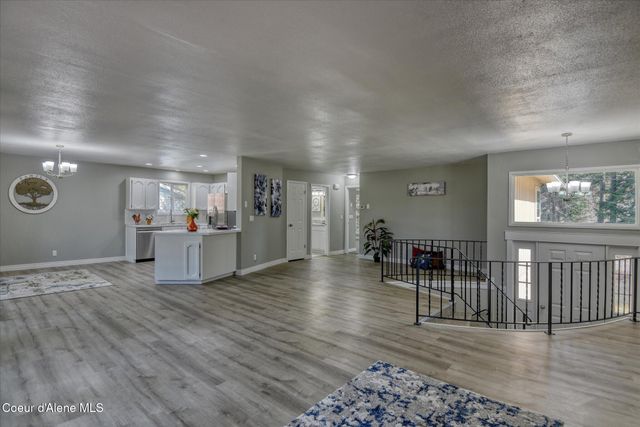 11459 N Trafalgar ST, Hayden, ID 83835