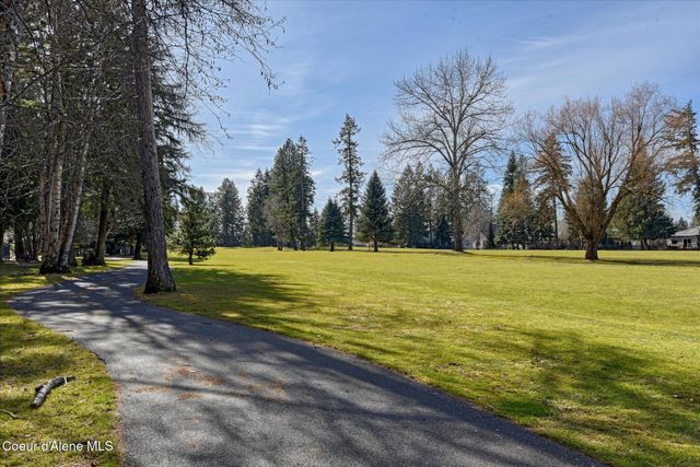 11459 N Trafalgar ST, Hayden, ID 83835