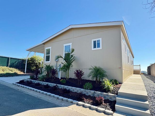 971 Borden Rd #75, San Marcos, CA 92069