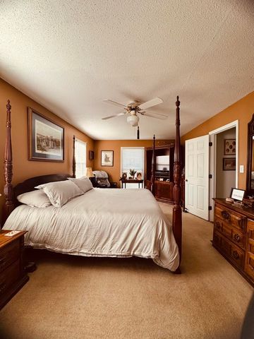 1315 Jewell Dr, Columbia, TN 38401