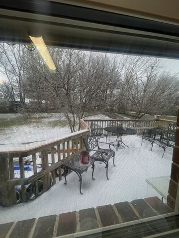 1315 Jewell Dr, Columbia, TN 38401