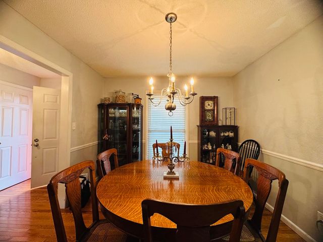 1315 Jewell Dr, Columbia, TN 38401