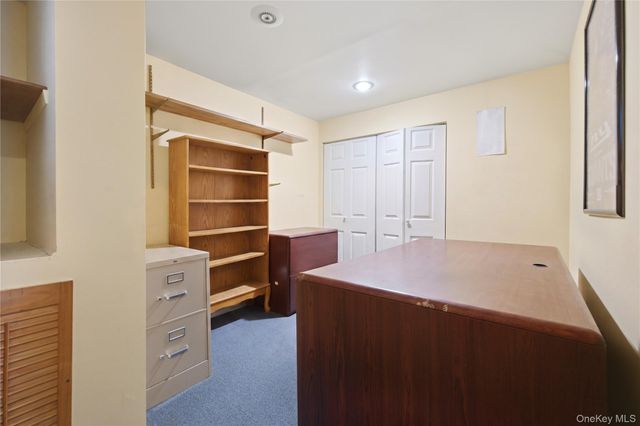 Riverdale 23, Oakdale, NY 11769