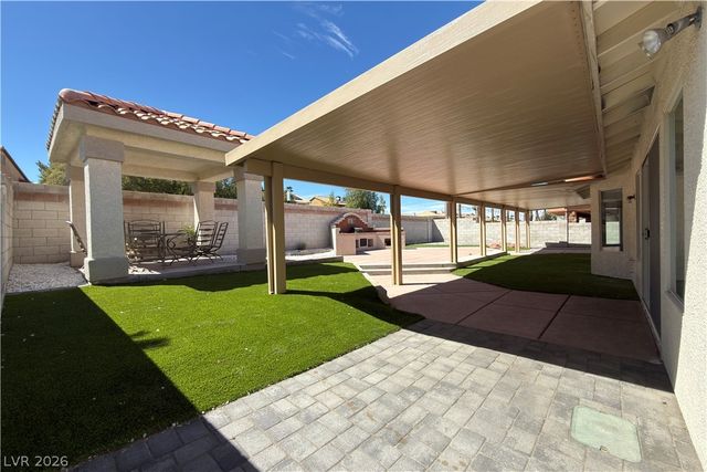 3809 Cranbrook Hill Street, Las Vegas, NV 89129