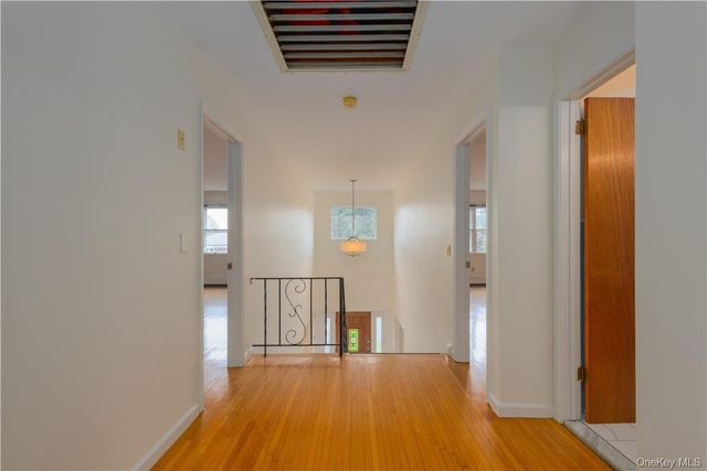 30 Cassilis Avenue, Bronxville, NY 10708