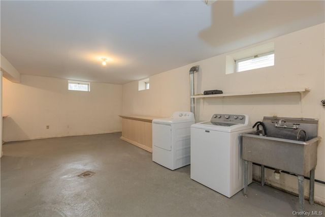 30 Cassilis Avenue, Bronxville, NY 10708