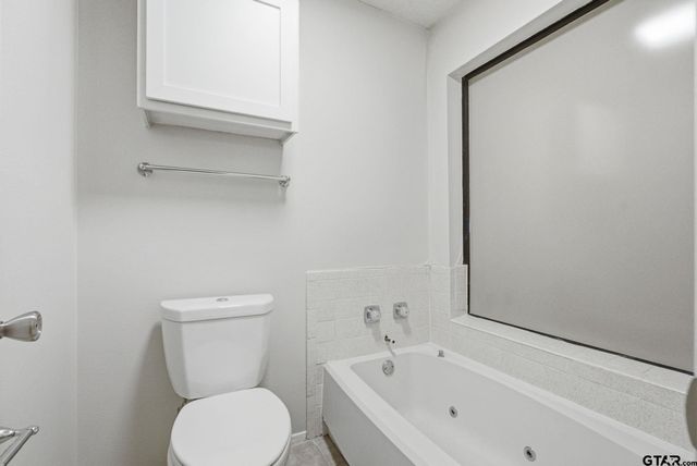 400 W South Town Dr. Unit 602, Tyler, TX 75703