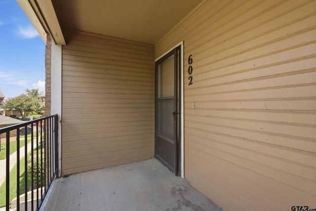 400 W South Town Dr. Unit 602, Tyler, TX 75703