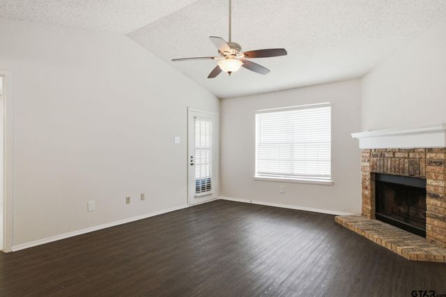 400 W South Town Dr. Unit 602, Tyler, TX 75703