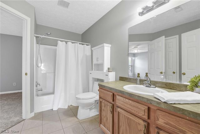 3222 Greentree Circle, Medina, OH 44256