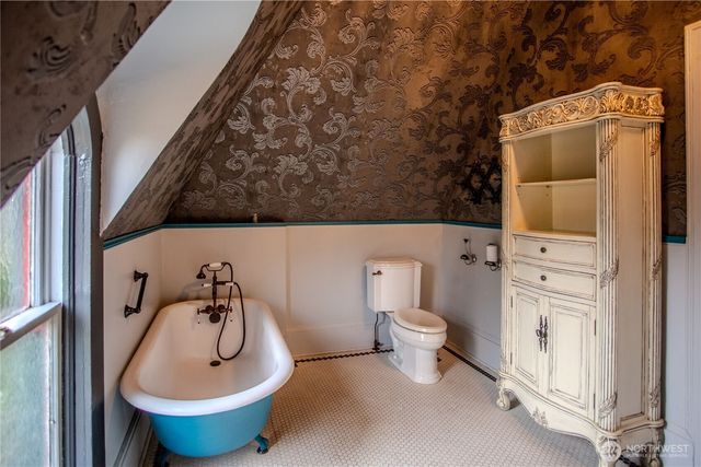 1239 8th Avenue SE, Olympia, WA 98501