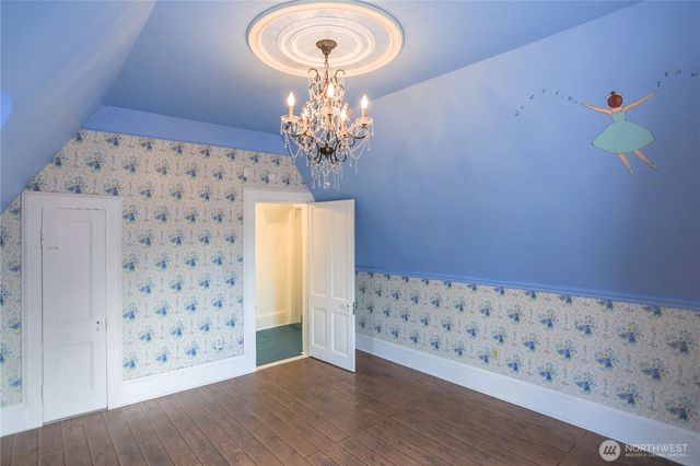 1239 8th Avenue SE, Olympia, WA 98501