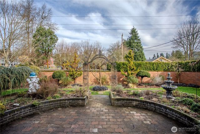 1239 8th Avenue SE, Olympia, WA 98501