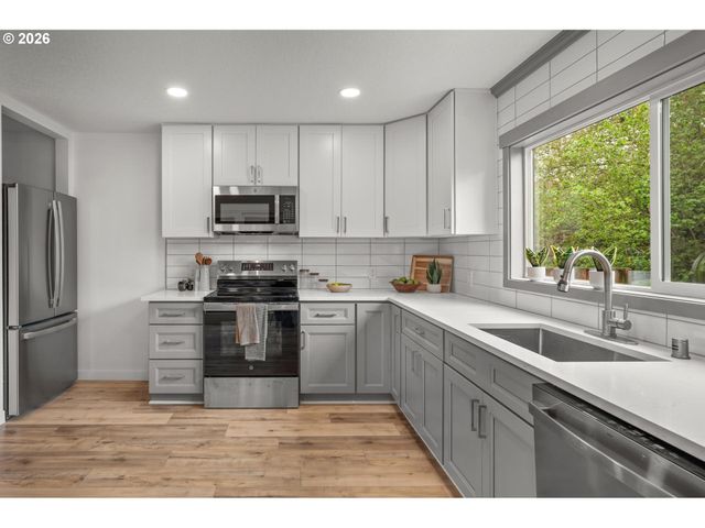 4314 Ne 72ND Ave, Portland, OR 97218