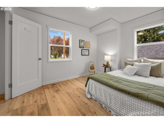 4314 Ne 72ND Ave, Portland, OR 97218