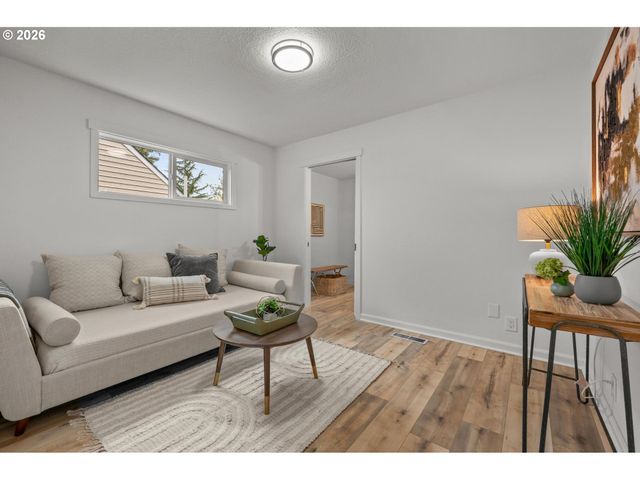 4314 Ne 72ND Ave, Portland, OR 97218