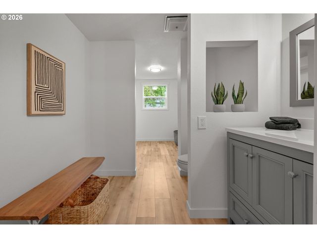 4314 Ne 72ND Ave, Portland, OR 97218