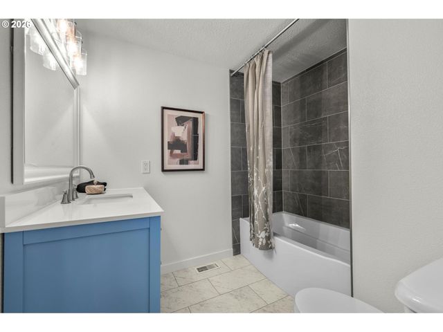 4314 Ne 72ND Ave, Portland, OR 97218