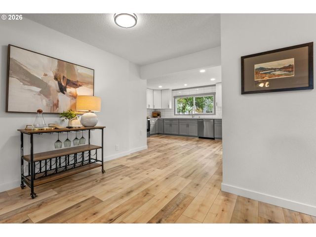 4314 Ne 72ND Ave, Portland, OR 97218