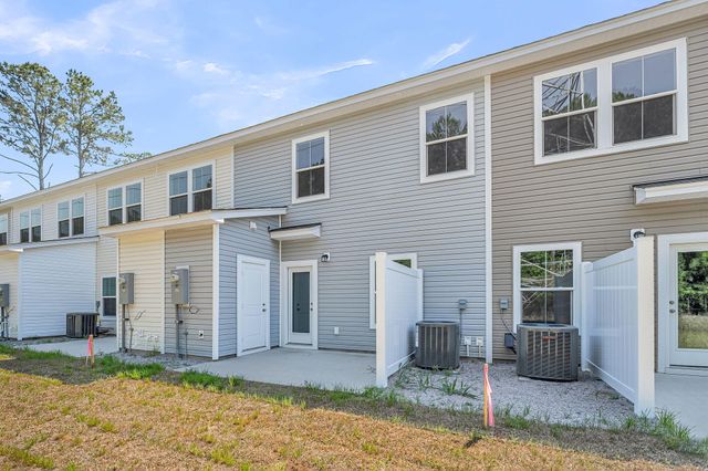 239 Harding Lane, Goose Creek, SC 29445