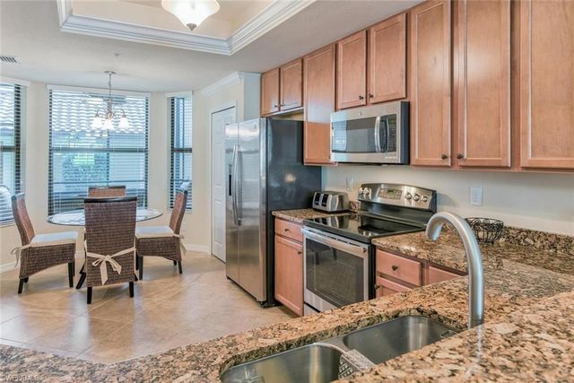 9517 Avellino WAY 2216, Naples, FL 34113