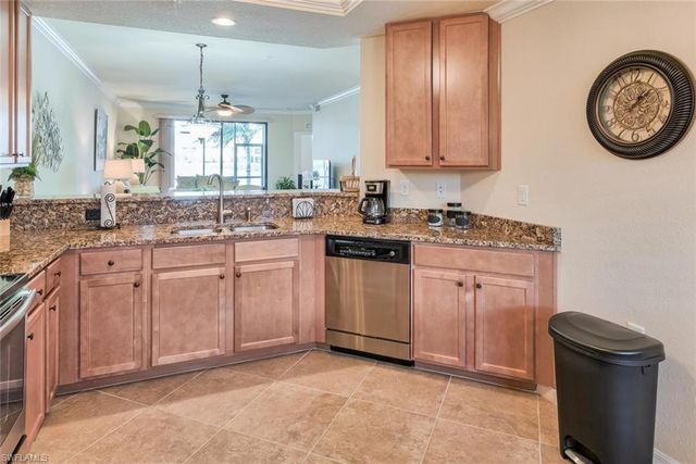 9517 Avellino WAY 2216, Naples, FL 34113