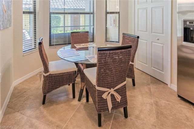 9517 Avellino WAY 2216, Naples, FL 34113