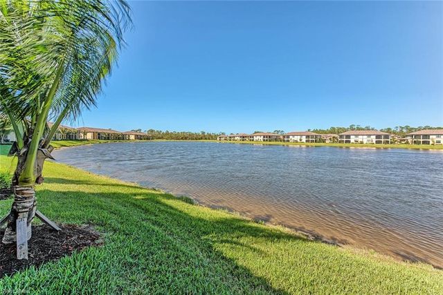 9517 Avellino WAY 2216, Naples, FL 34113