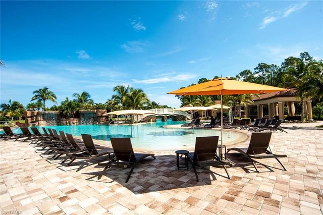 9517 Avellino WAY 2216, Naples, FL 34113