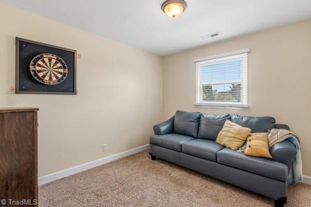 4220 Mae Len Drive, Winston-salem, NC 27107